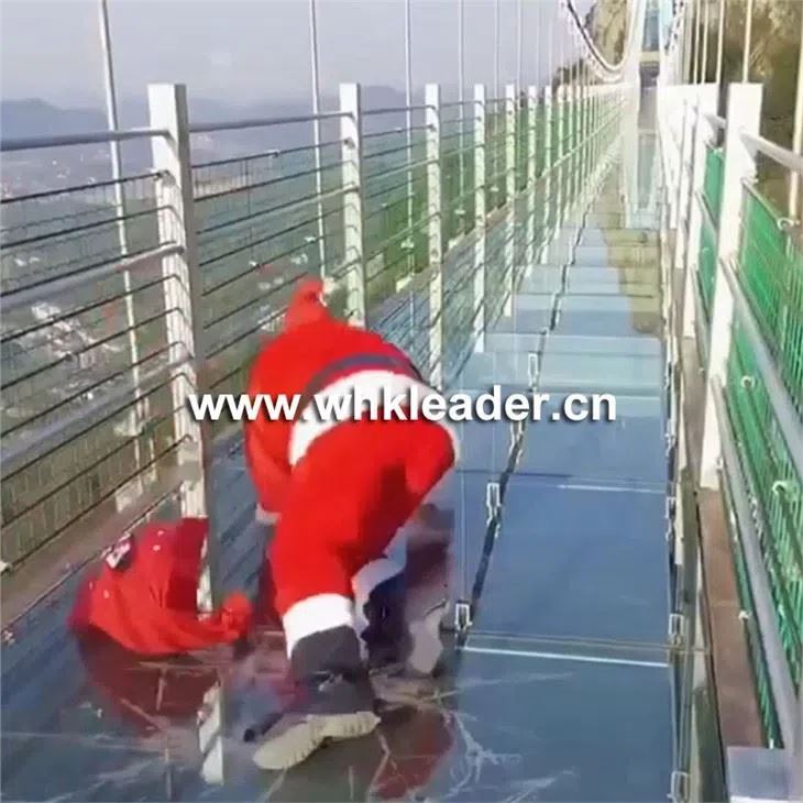 Écran à effets spéciaux en verre 3D