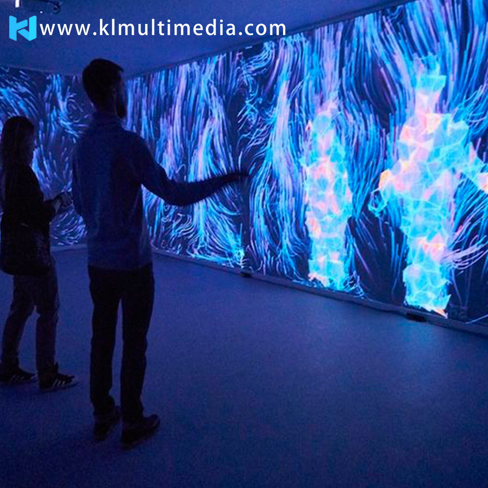 Installations artistiques interactives